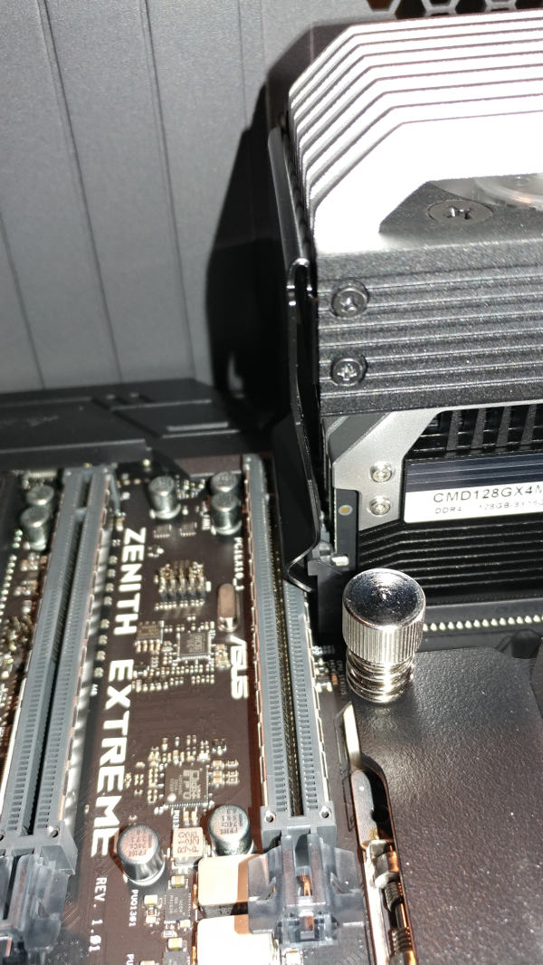 CORSAIR Dominator Platinum 128GB malachid